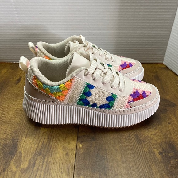 BERNESS Women's Crochet Patchwork Platform Sneakers Cream Multi Color Size 7 - Picture 3 of 10